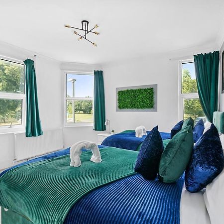 The Emerald Gem - Overlooking The Park Apartamento Bristol Exterior foto